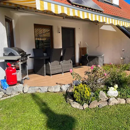 Aretsried Apartamento *