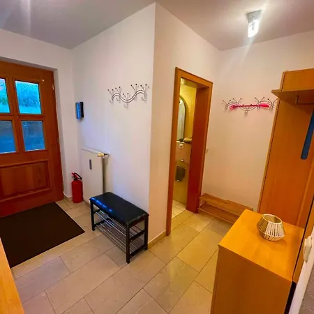 Aretsried Apartamento *
